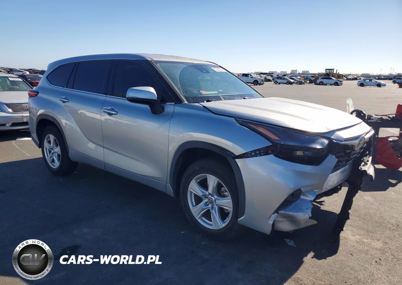 2021 Toyota Highlander Le VIN:5TDZZRAH0MS081249 - 4