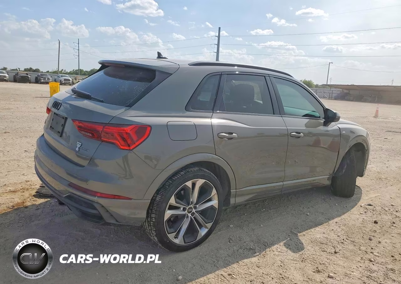 2022 Audi Q3 Premium Plus S Line 45 VIN:WA1EECF32N1141173 - 3