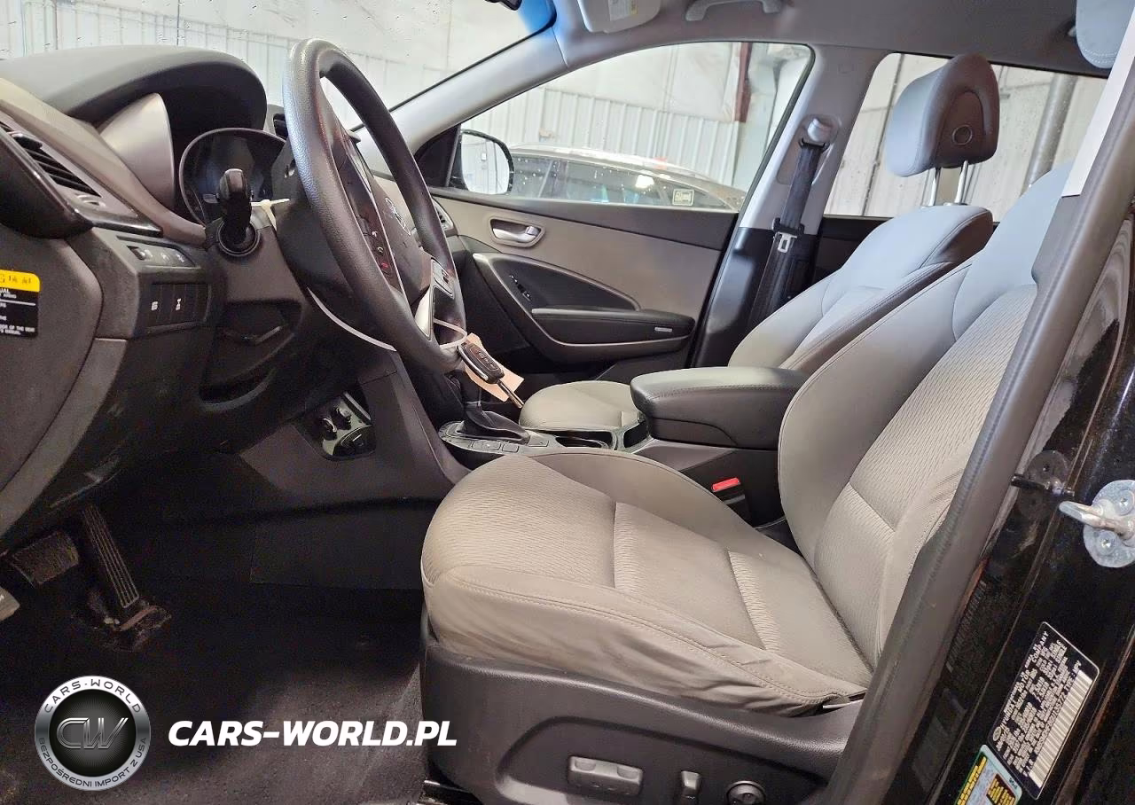 2016 Hyundai Santa Fe Se VIN:KM8SMDHF8GU135772 - 7