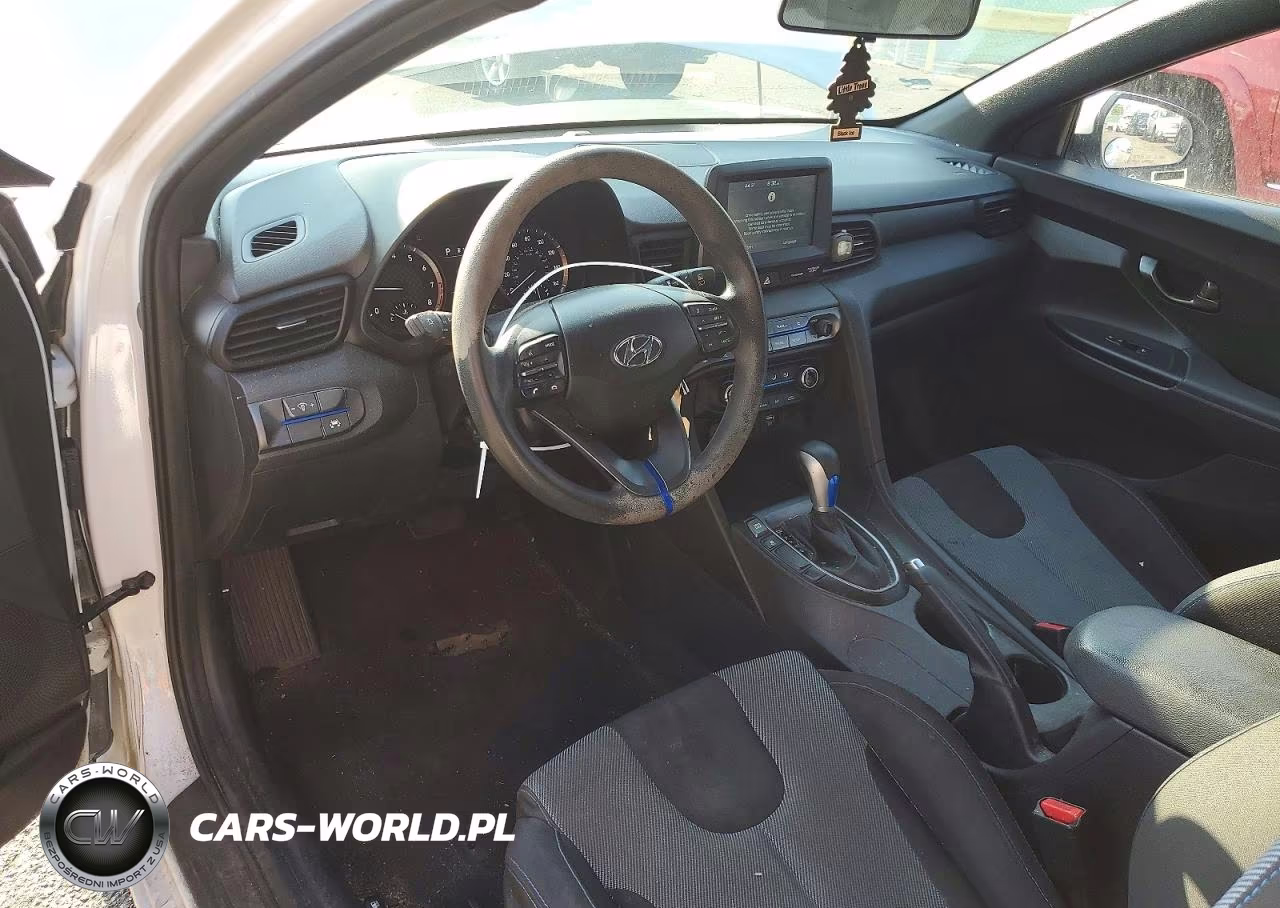 2019 Hyundai Veloster 2.0L VIN:KMHTG6AF7KU018243 - 8