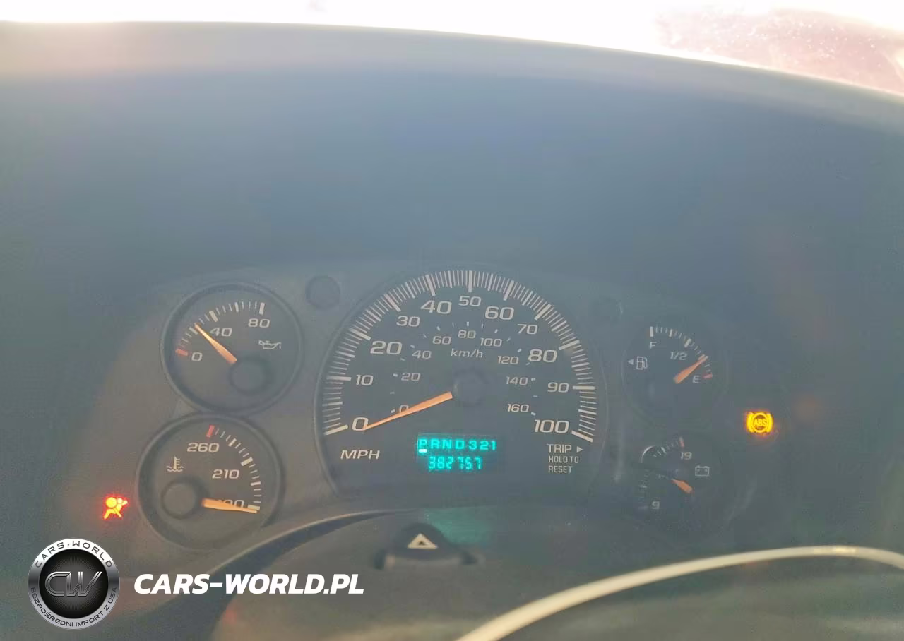 2007 Chevrolet Express G1500 VIN:1GCFG15T471170302 - 9