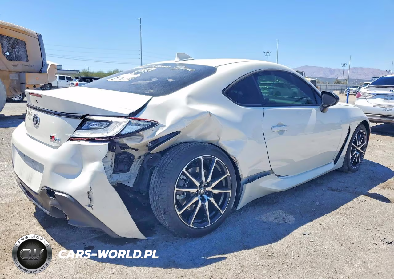 2024 Toyota Gr86 Base VIN:JF1ZNBB10R9759966 - 3