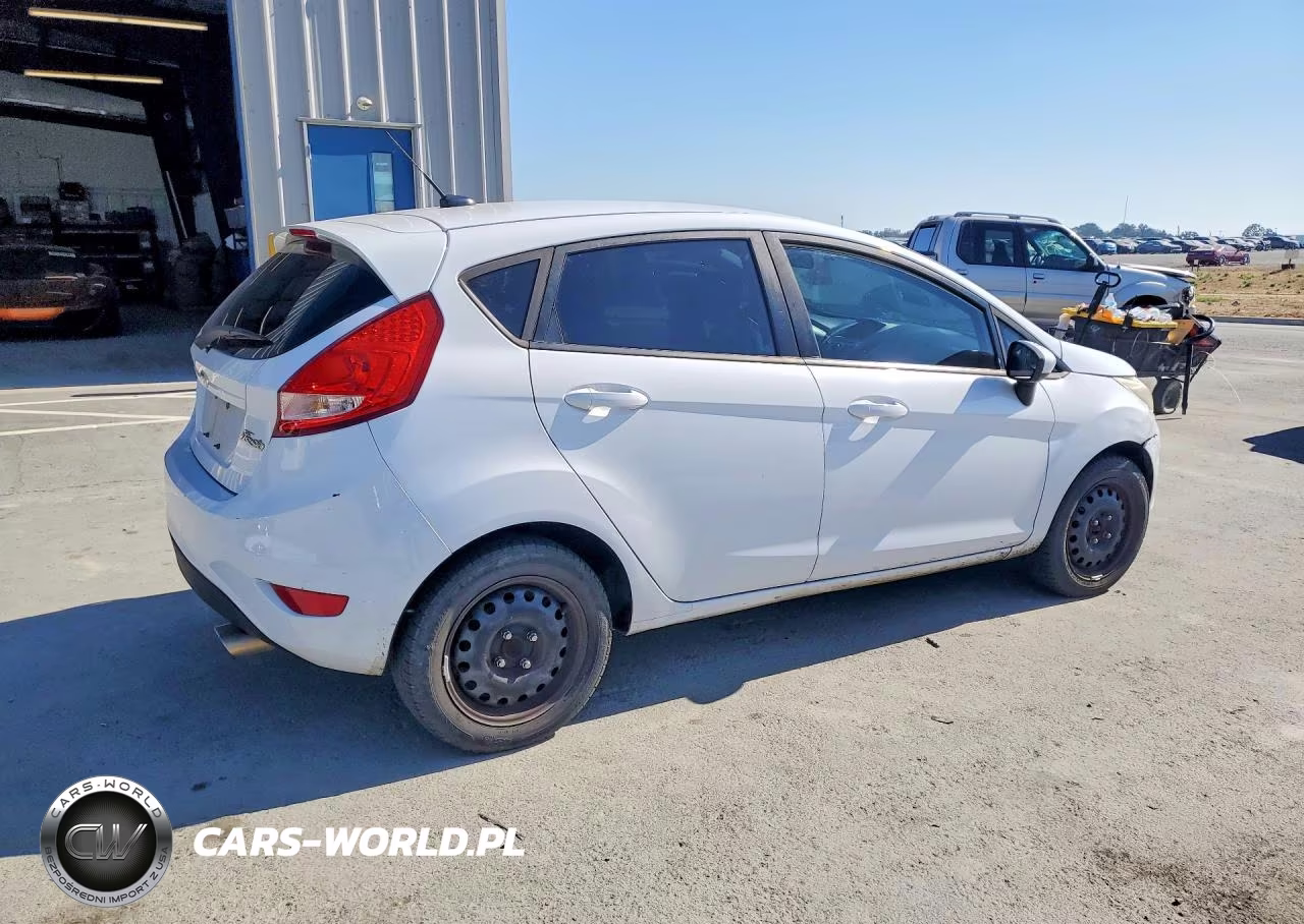 2012 Ford Fiesta Se VIN:3FADP4EJXCM151134 - 3
