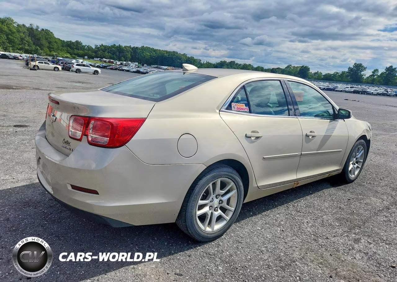 2015 Chevrolet Malibu 1Lt VIN:1G11C5SL8FF116626 - 3