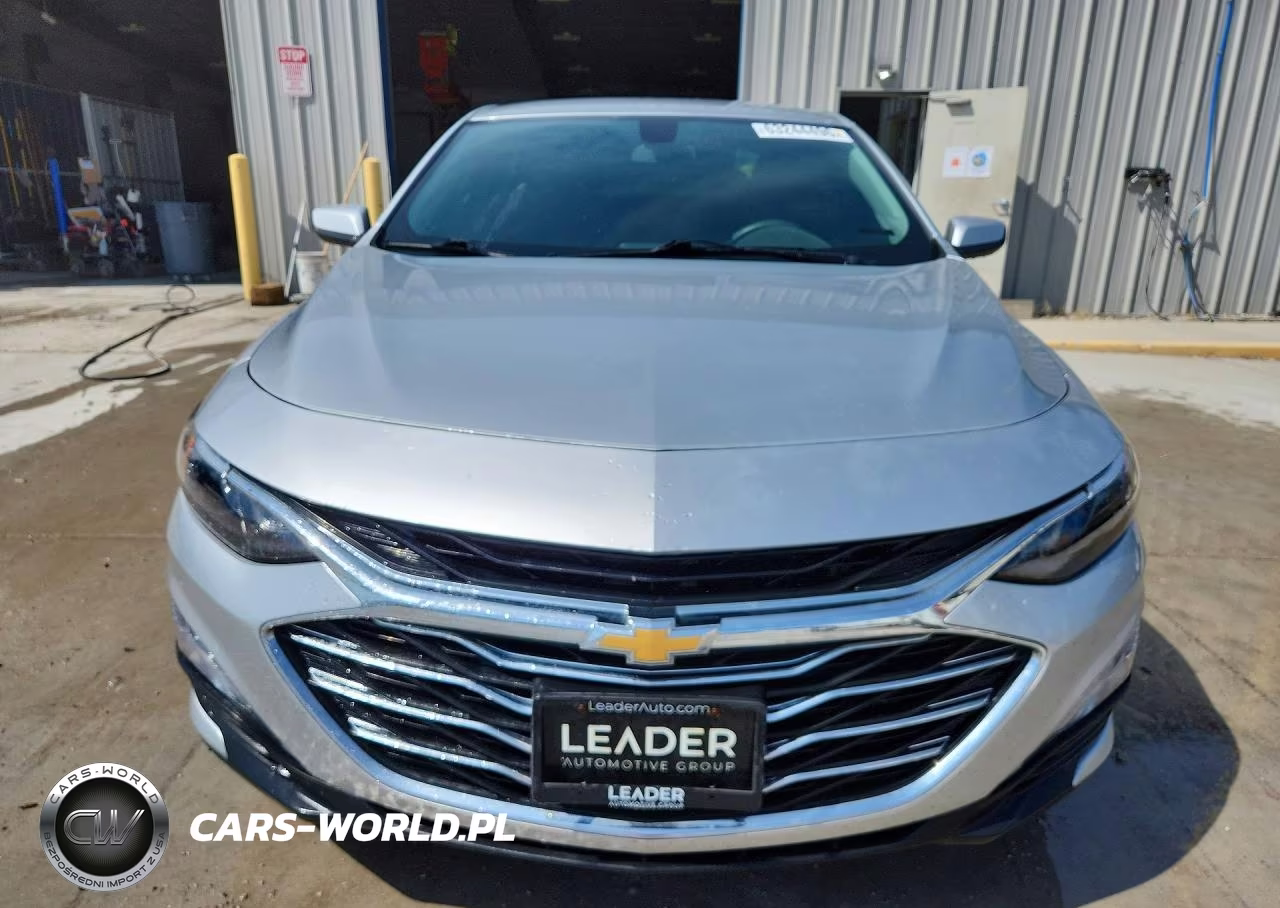 2019 Chevrolet Malibu Lt VIN:1G1ZD5ST0KF160064 - 5