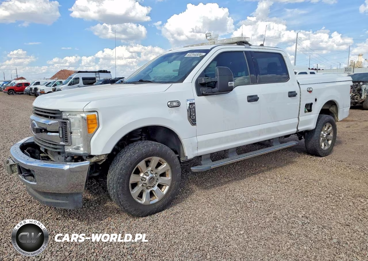2017 Ford F250 Super Duty VIN:1FT7W2BT3HED44744 - 1