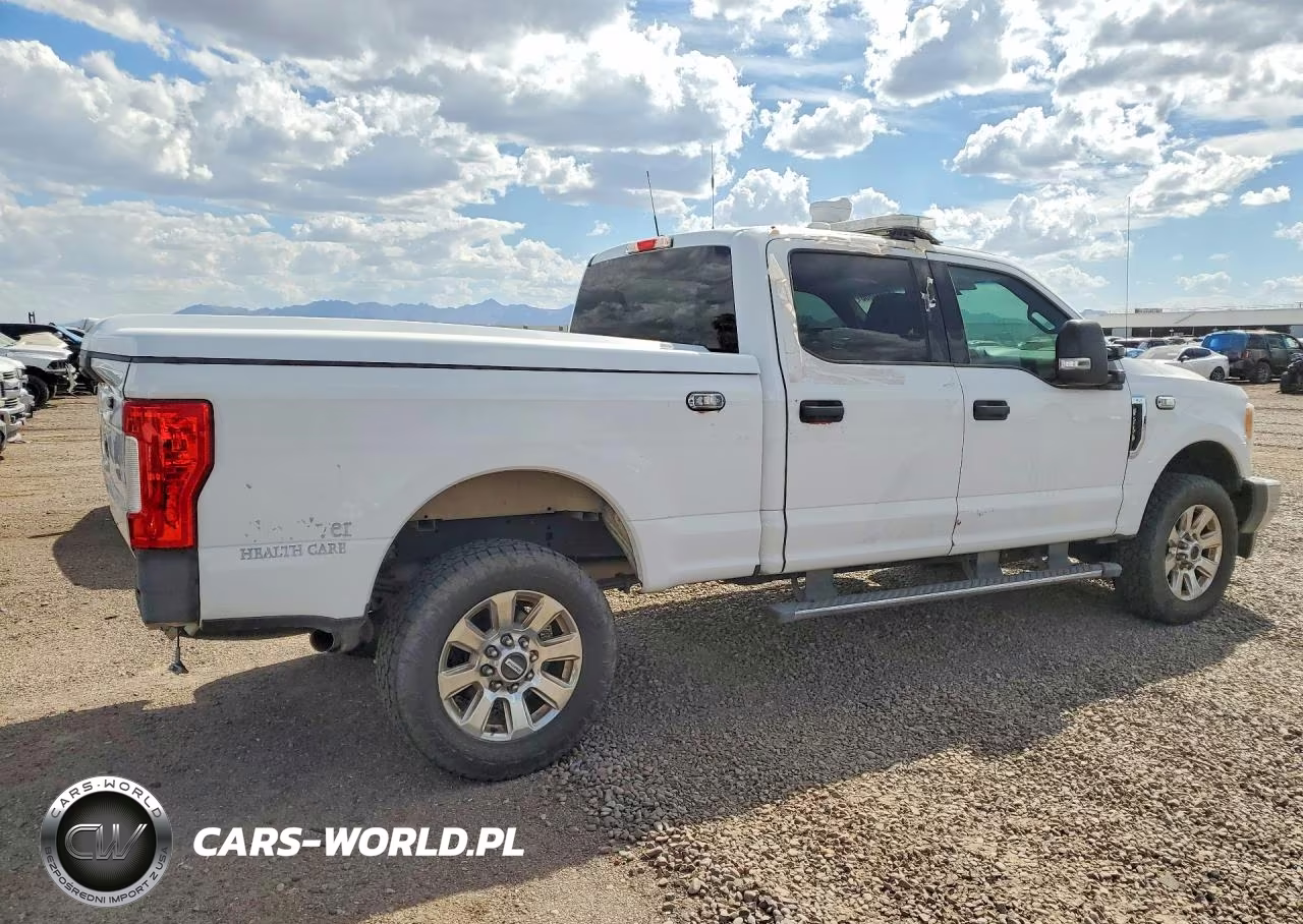 2017 Ford F250 Super Duty VIN:1FT7W2BT3HED44744 - 3
