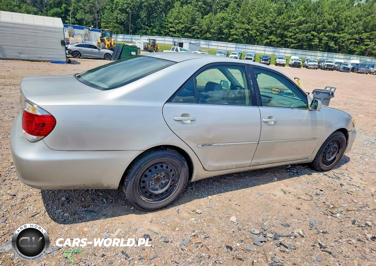 2006 Toyota Camry Xle VIN:4T1BE30KX6U658192 - 3