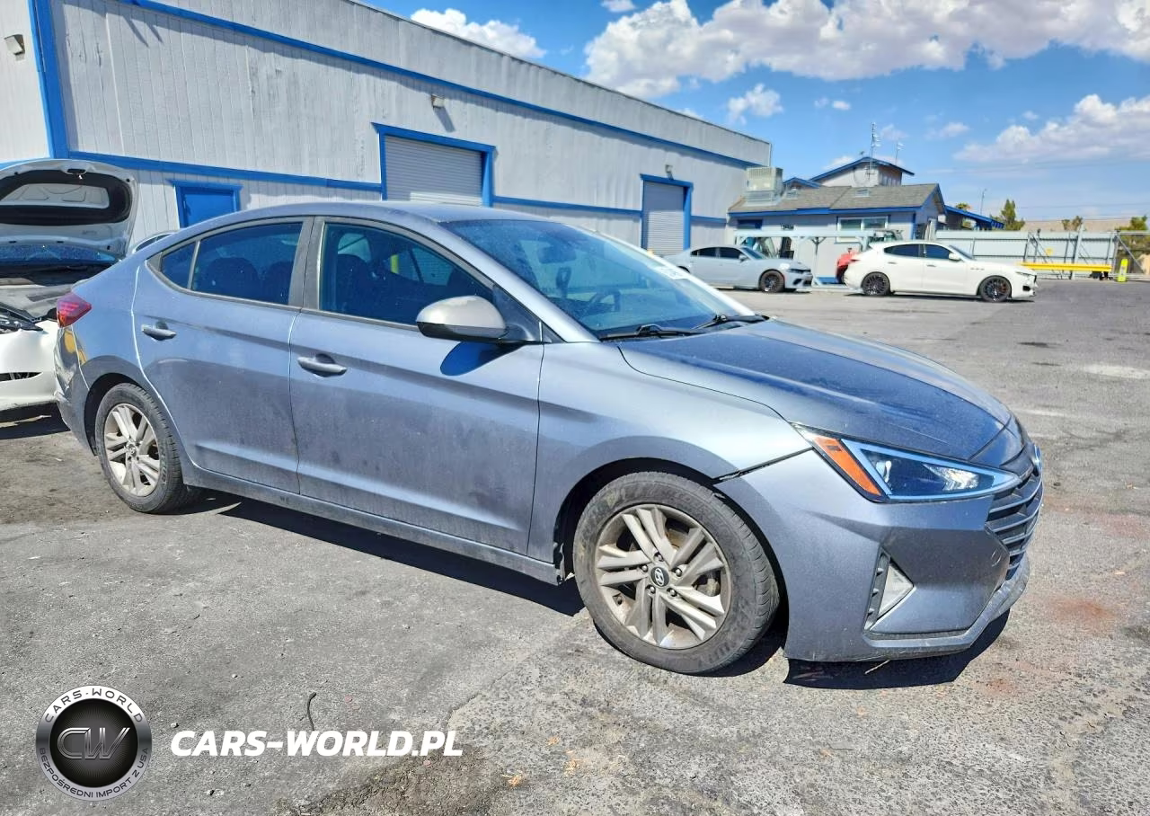 2019 Hyundai Elantra Sel VIN:KMHD84LFXKU836293 - 4
