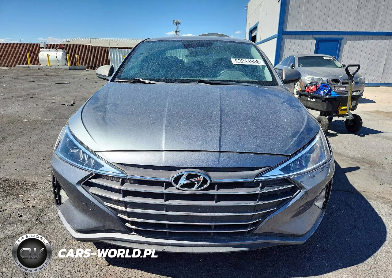 2019 Hyundai Elantra Sel VIN:KMHD84LFXKU836293 - 5