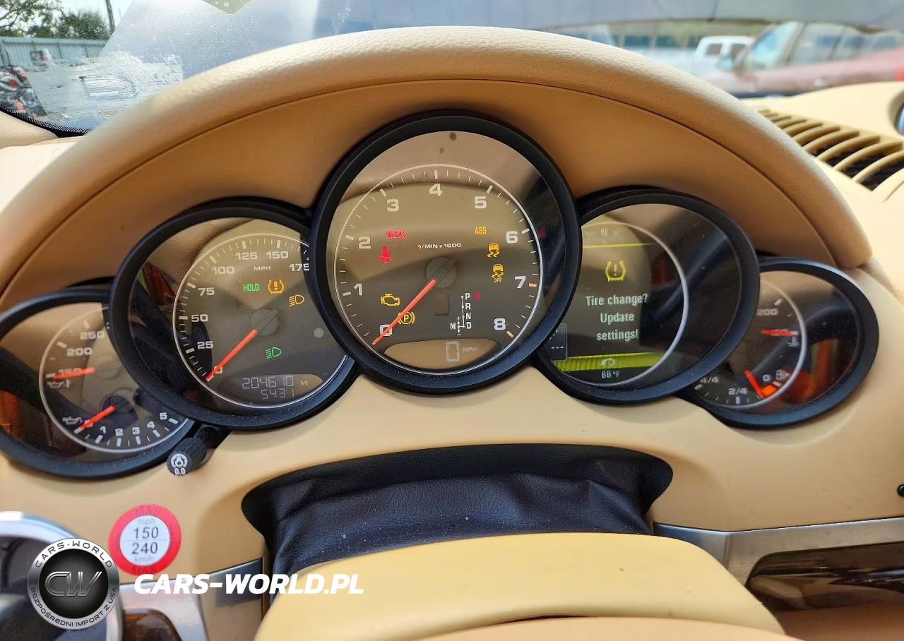 2013 Porsche Cayenne VIN:WP1AA2A26DLA00648 - 9