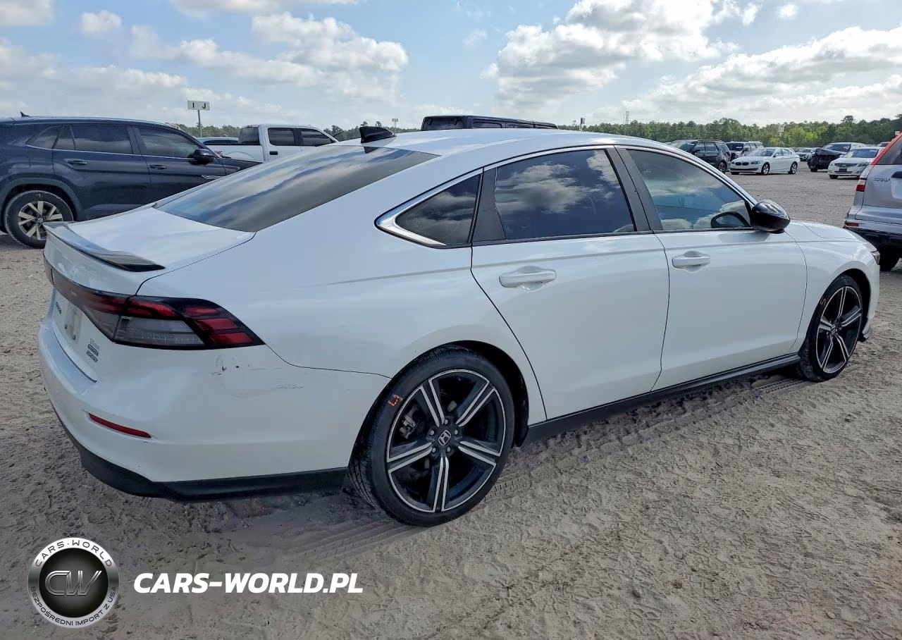 2024 Honda Accord Hybrid Sport VIN:1HGCY2F59RA002911 - 3