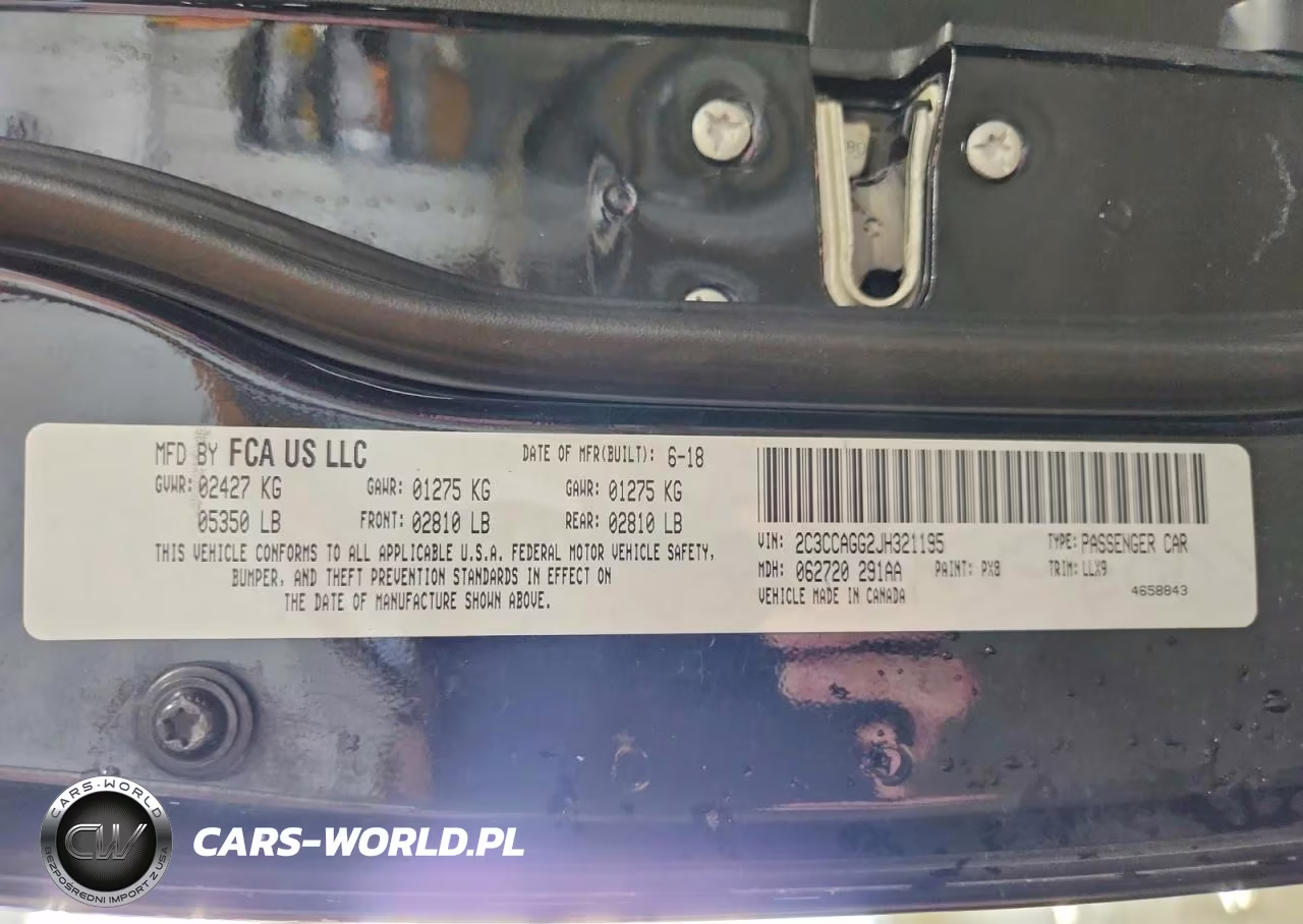 2018 Chrysler 300 S VIN:2C3CCAGG2JH321195 - 12