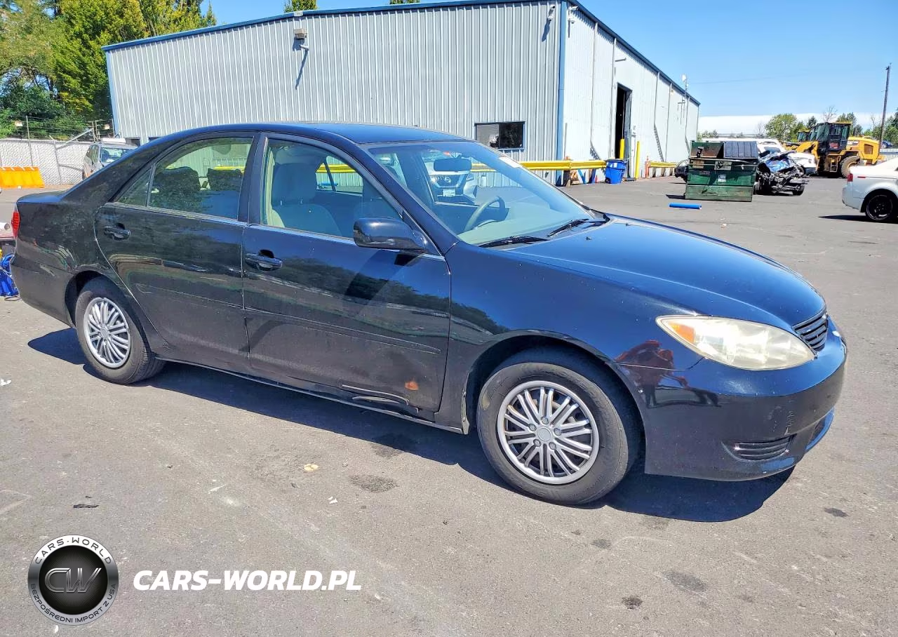 2005 Toyota Camry Le VIN:4T1BE32K95U597476 - 4