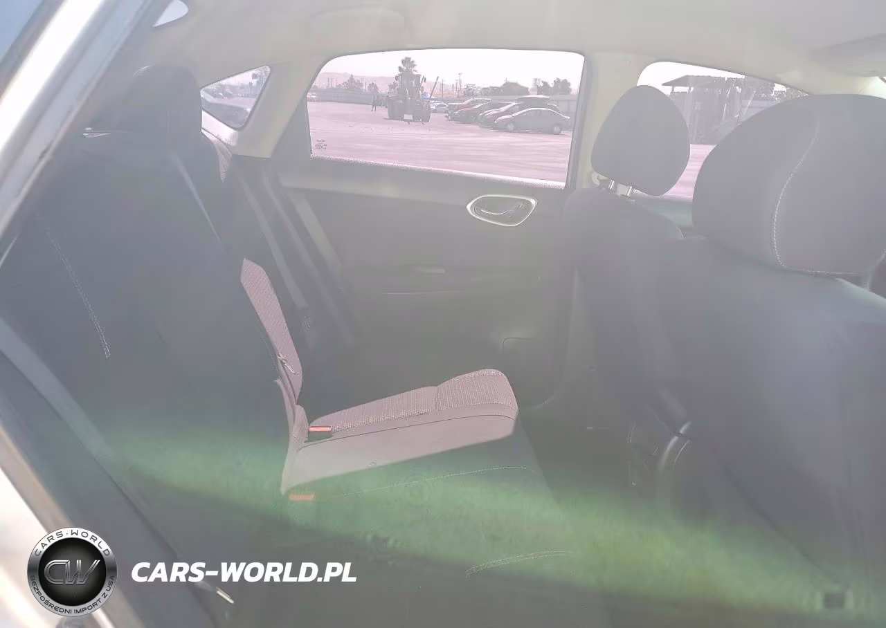 2015 Nissan Sentra S VIN:3N1AB7AP8FY354580 - 10