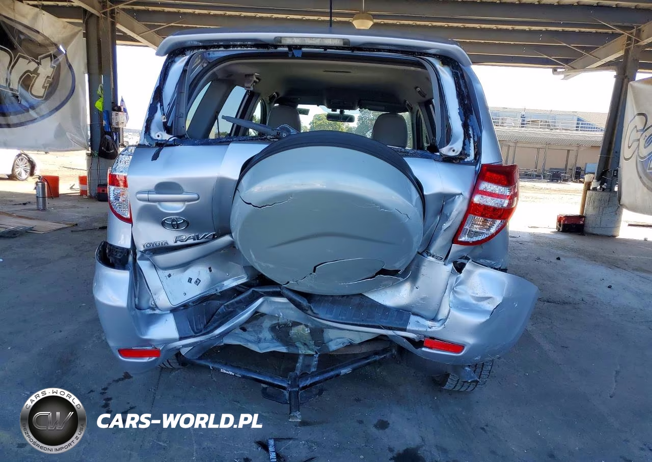 2010 Toyota Rav4 Base VIN:JTMBF4DV3AD030950 - 6