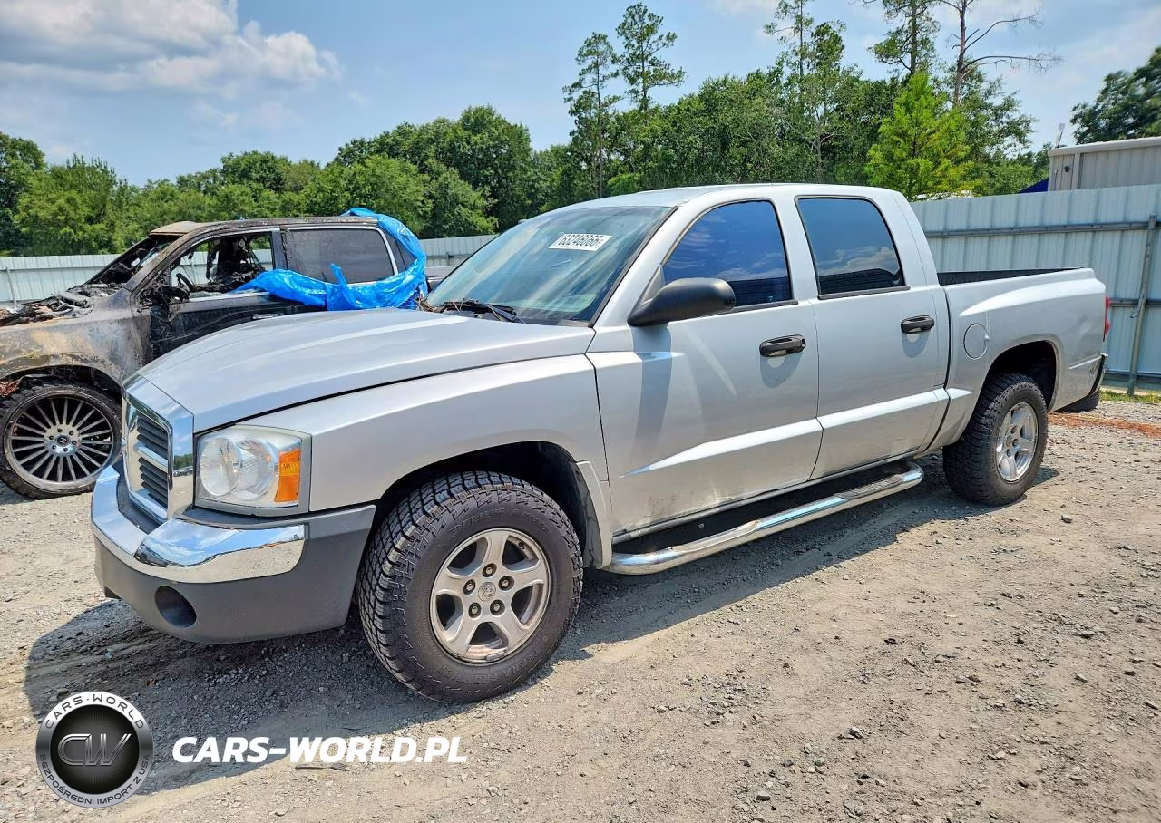 2005 Dodge Dakota Quad Slt