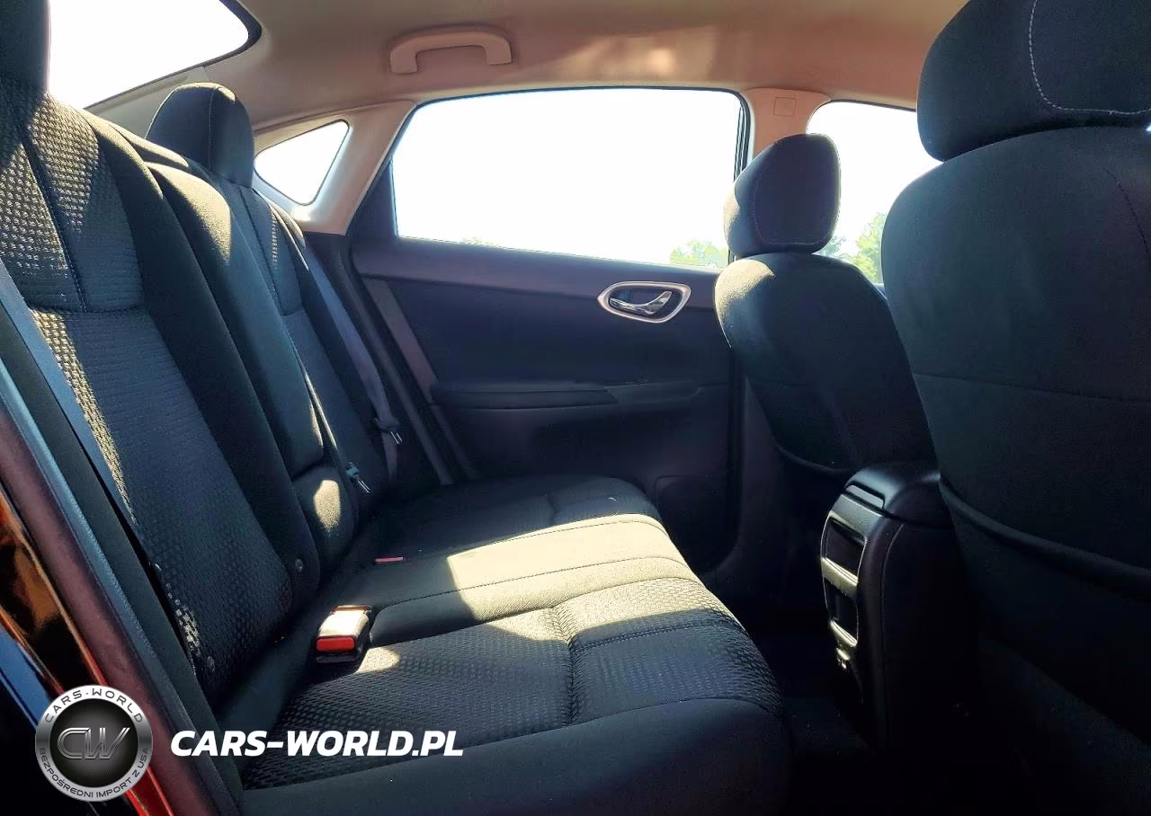 2018 Nissan Sentra Sr VIN:3N1AB7AP7JY339657 - 10