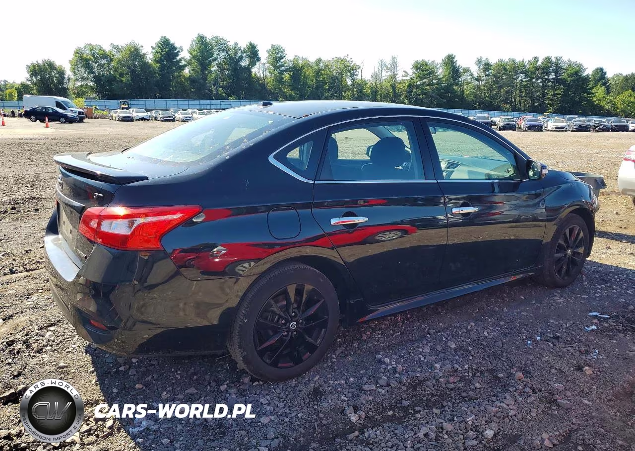 2018 Nissan Sentra Sr VIN:3N1AB7AP7JY339657 - 3