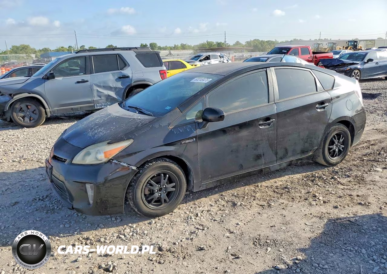 2015 Toyota Prius Two – zdjęcie 1 z 12