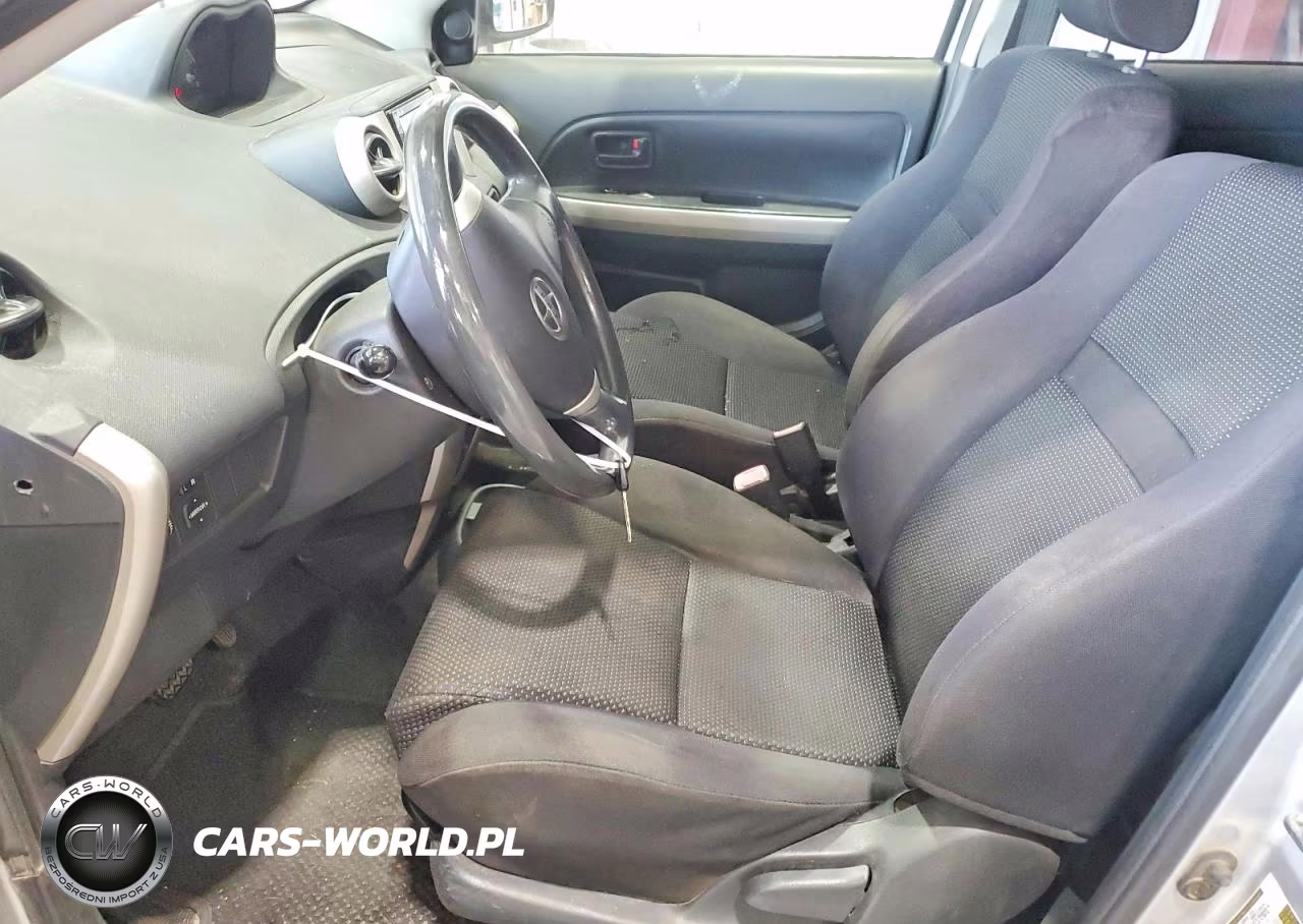 2004 Scion Xa Base VIN:JTKKT624040069272 - 7