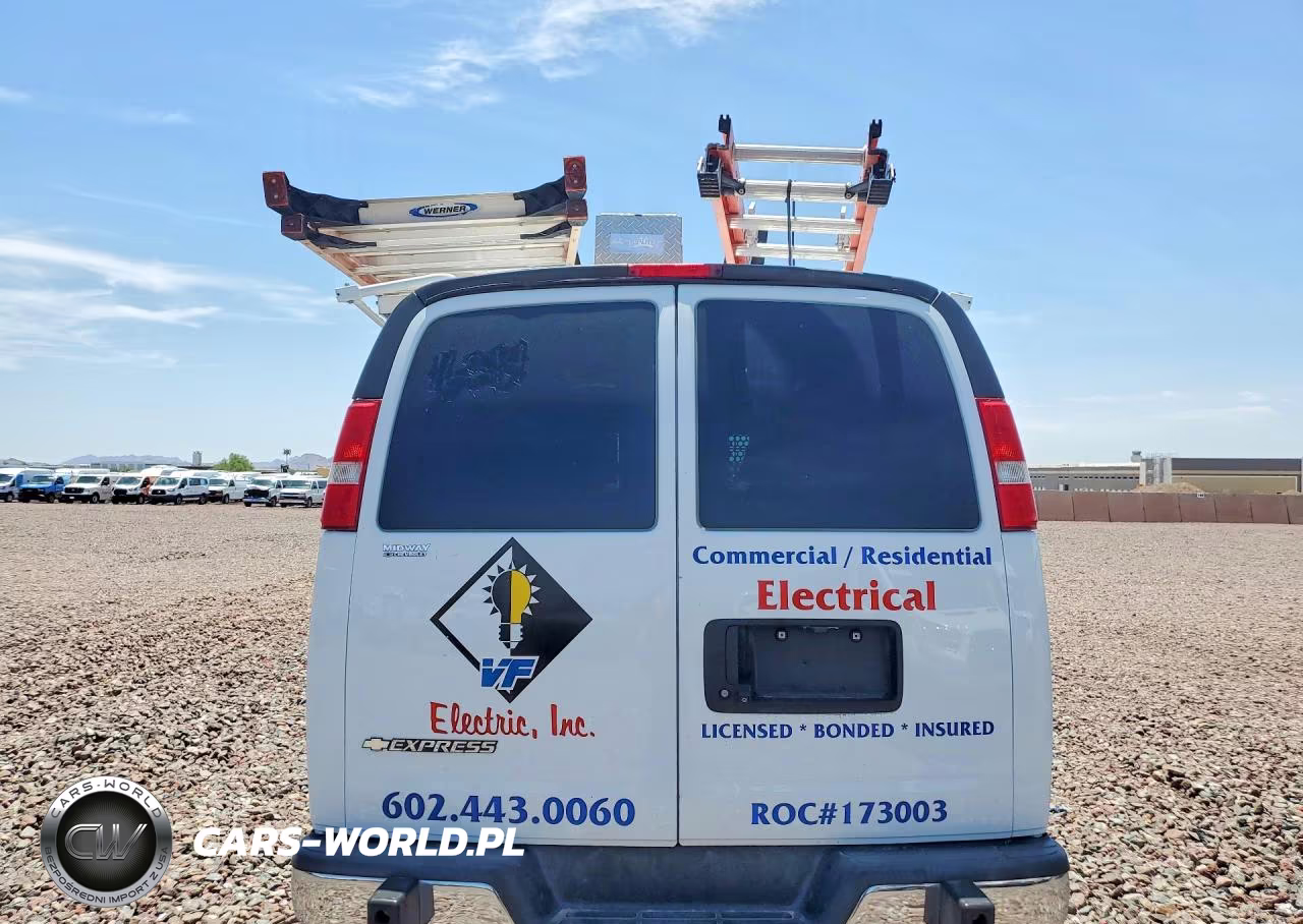 2019 Chevrolet Express G2500 VIN:1GCWGAFG8K1341000 - 6