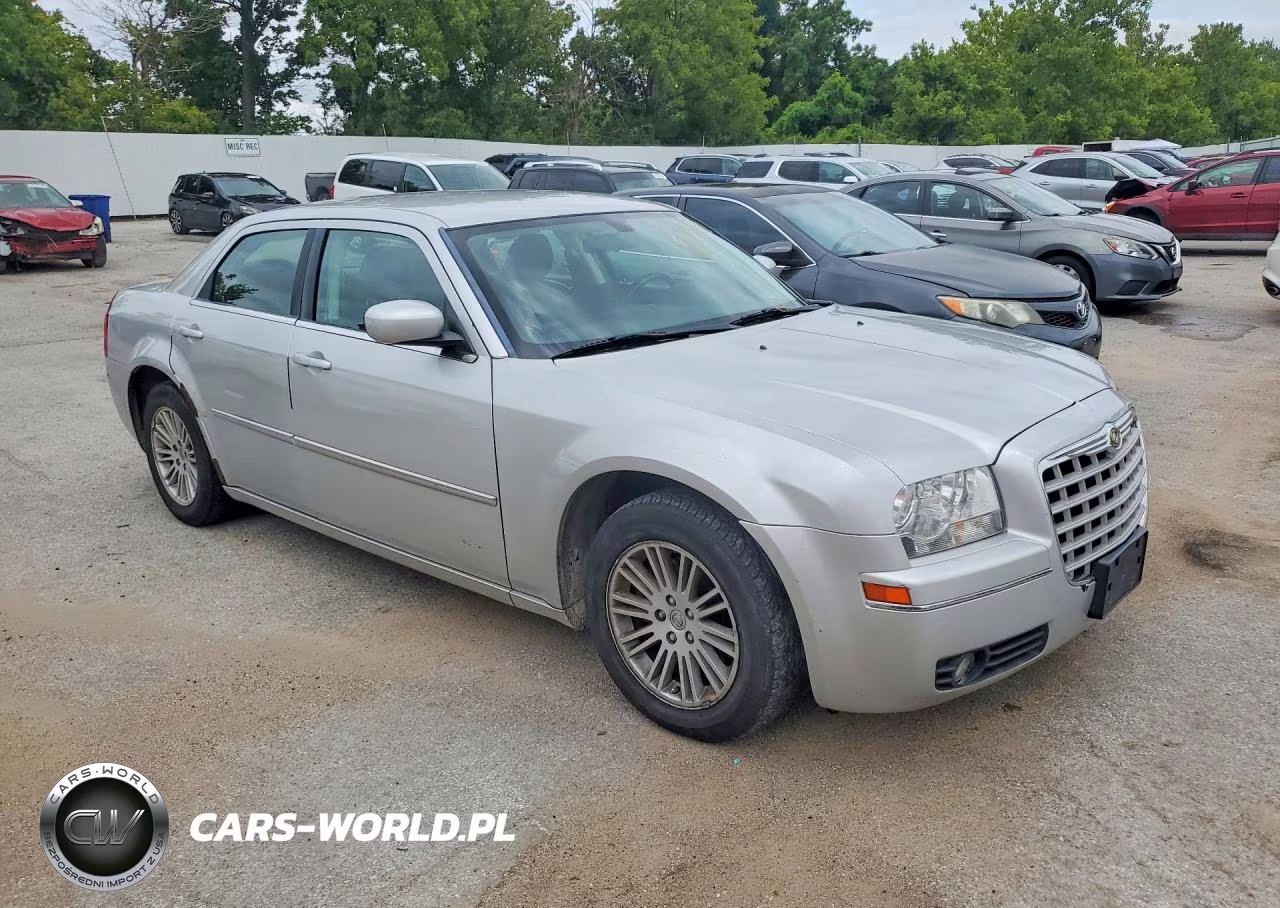 2009 Chrysler 300 Touring VIN:2C3KA53V39H574518 - 4