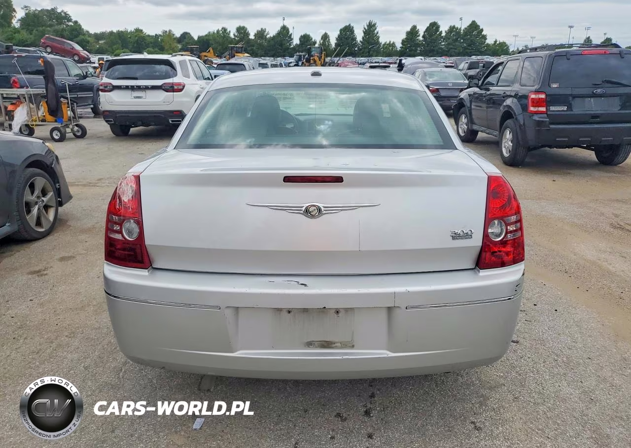 2009 Chrysler 300 Touring VIN:2C3KA53V39H574518 - 6