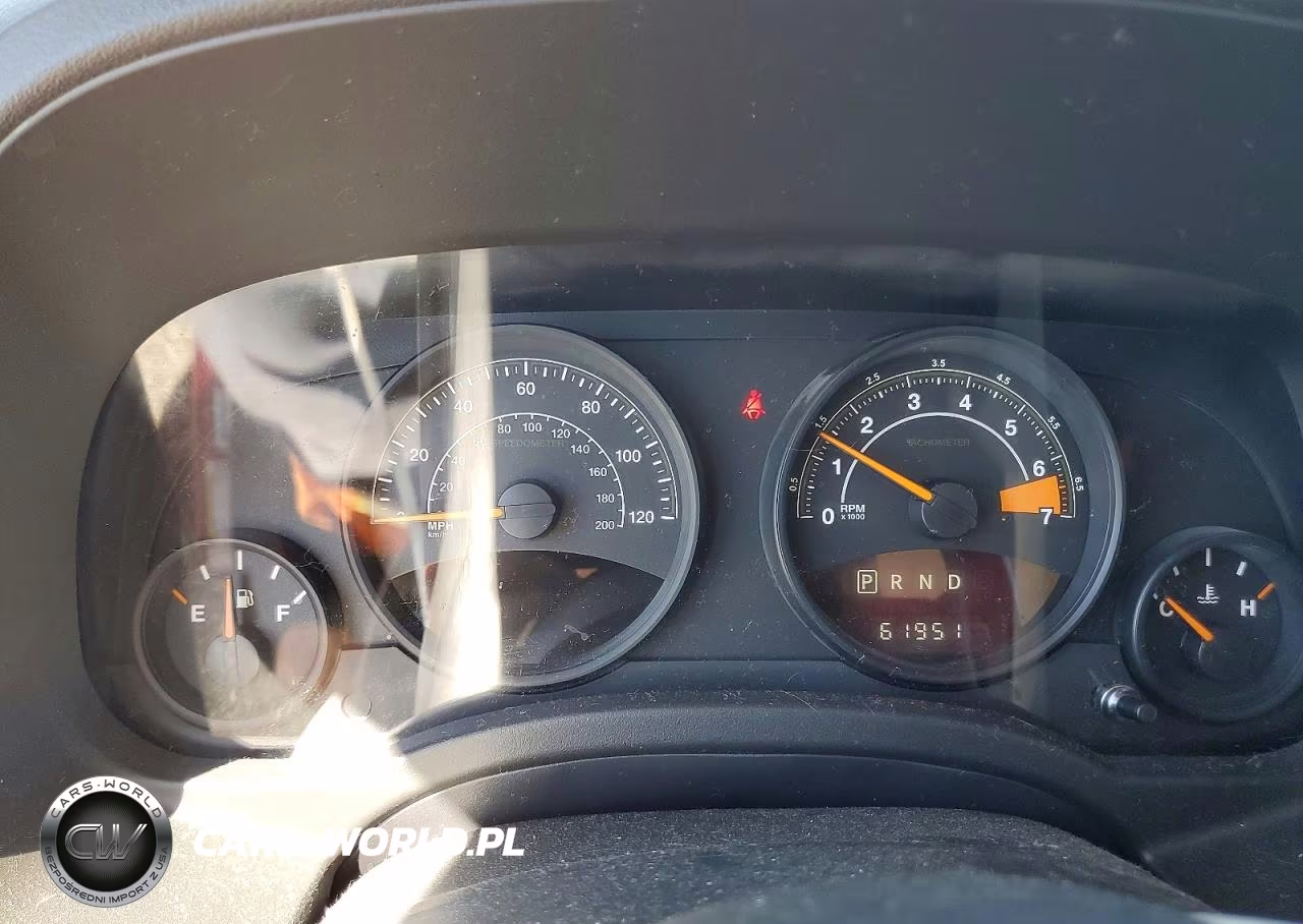 2017 Jeep Patriot Latitude VIN:1C4NJRFB2HD114845 - 9