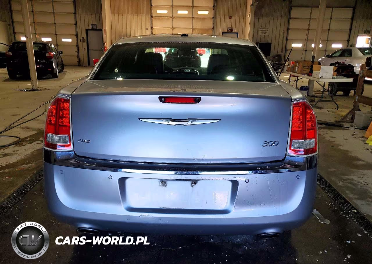 2014 Chrysler 300 VIN:2C3CCARG5EH136514 - 6