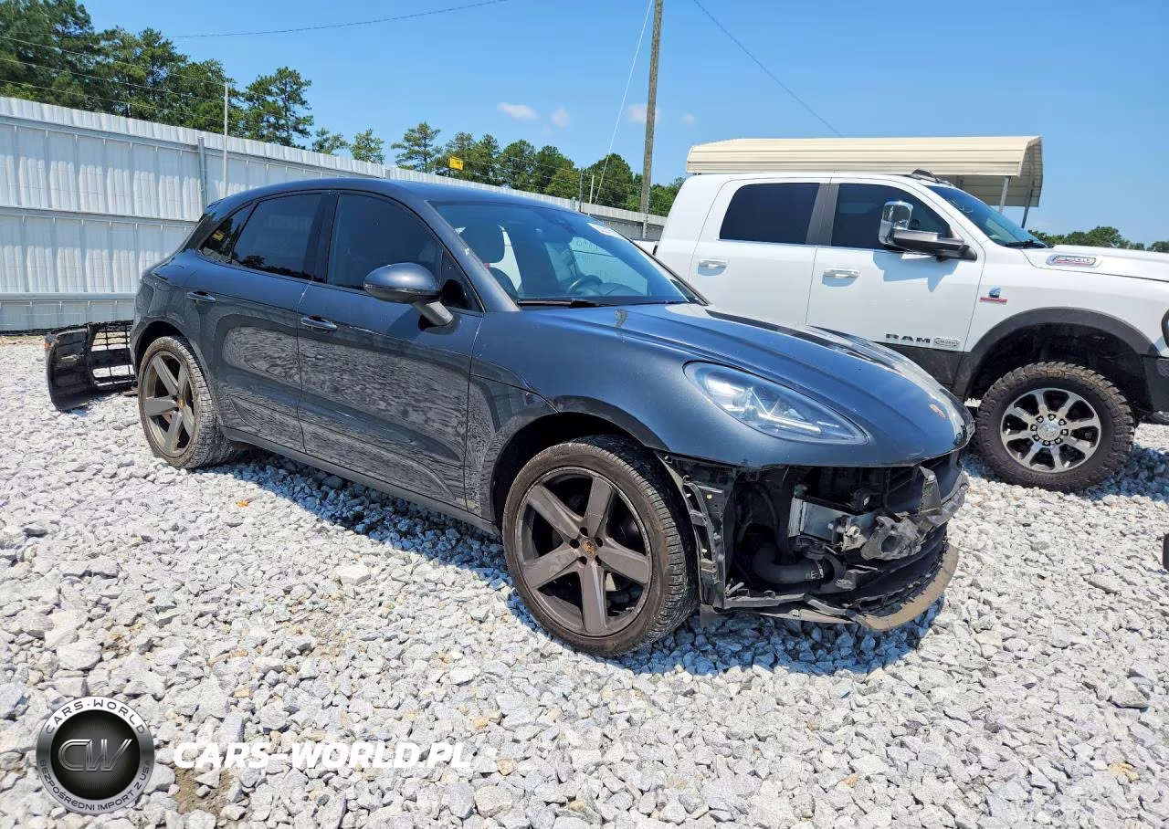 2020 Porsche Macan VIN:WP1AA2A55LLB10406 - 4