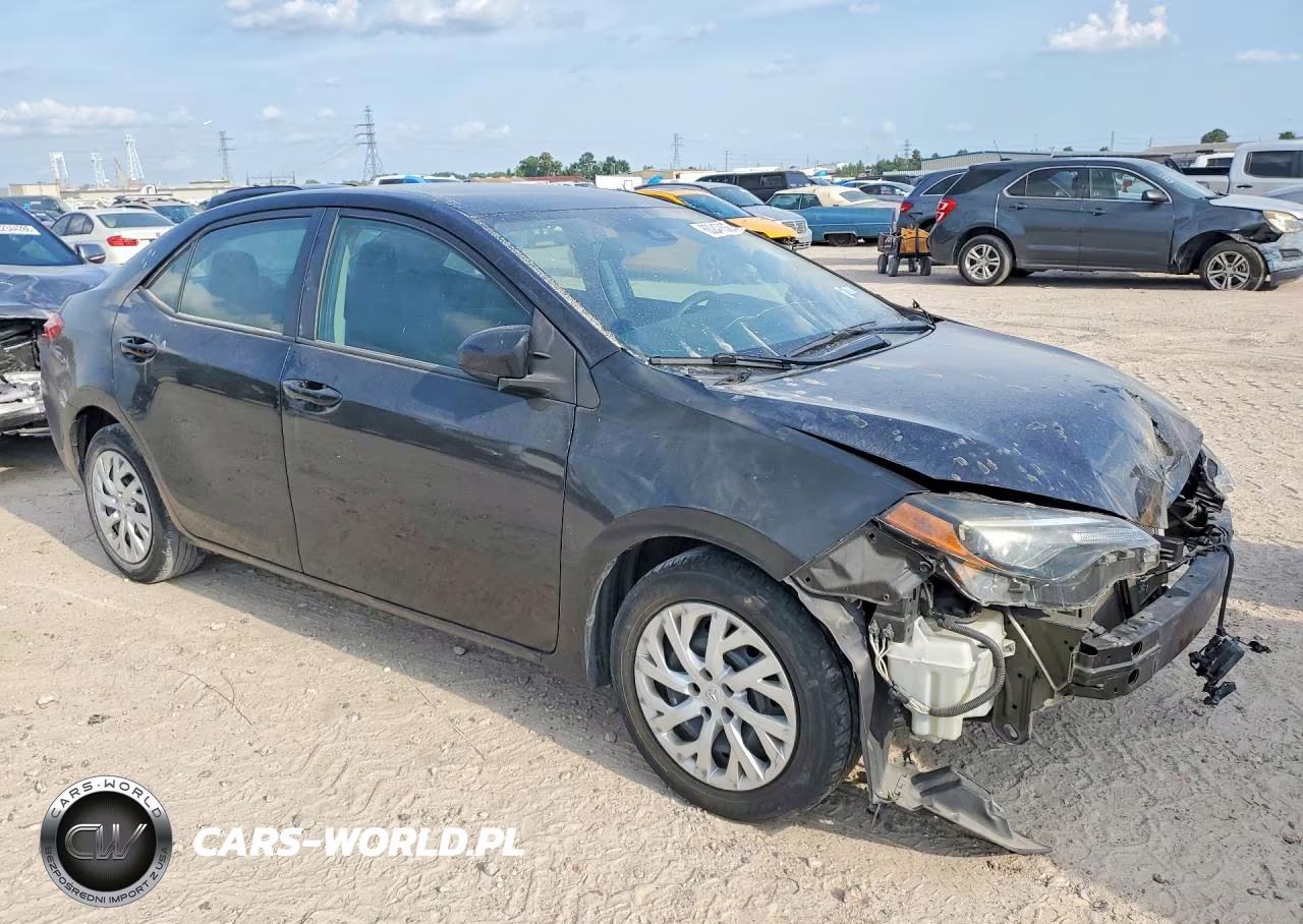 2019 Toyota Corolla Le VIN:5YFBURHE2KP895176 - 4