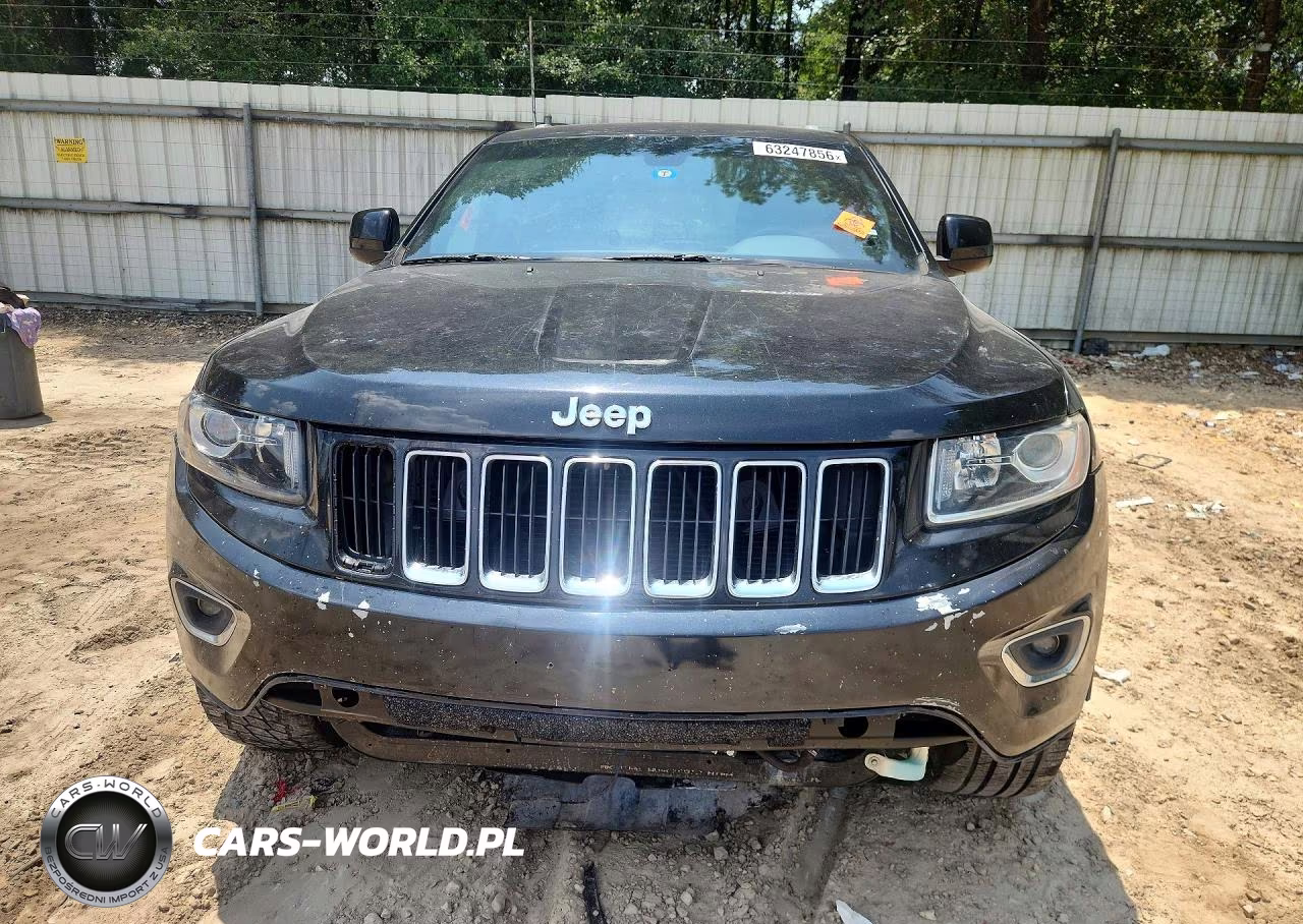 2015 Jeep Grand Cherokee Laredo VIN:1C4RJEAG6FC152918 - 5