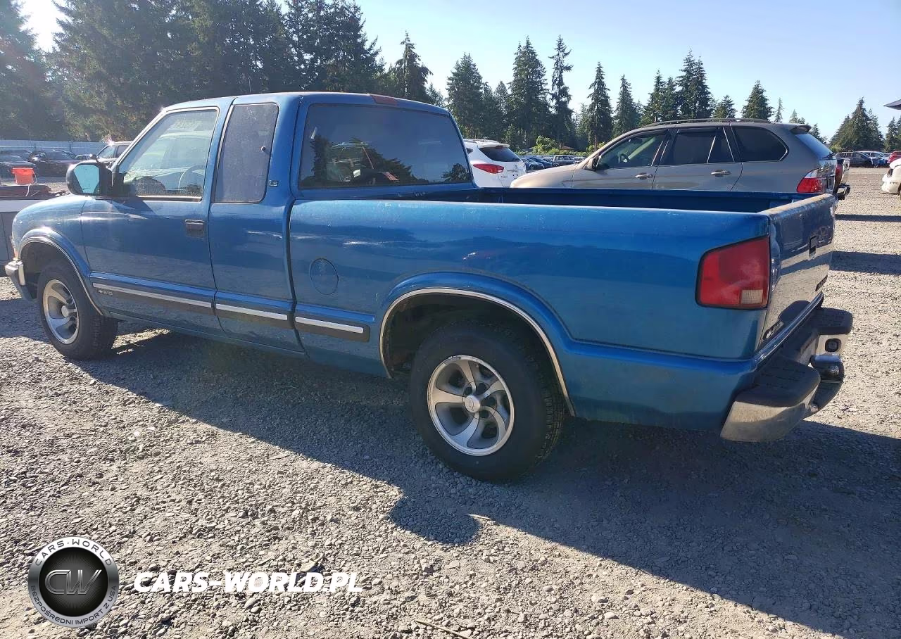 2000 Chevrolet S Truck S10 VIN:1GCCS1955Y8241898 - 2