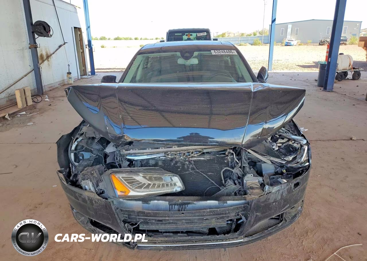 2015 Audi A8 Quattro VIN:WAUJGAFD7FN013899 - 5