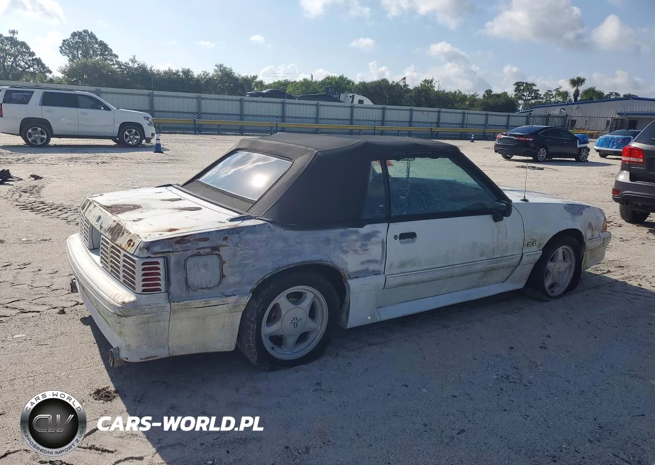1990 Ford Mustang Gt VIN:1FACP45E9LF159966 - 3