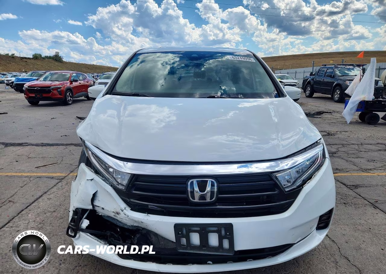 2023 Honda Odyssey Touring VIN:5FNRL6H83PB036045 - 5