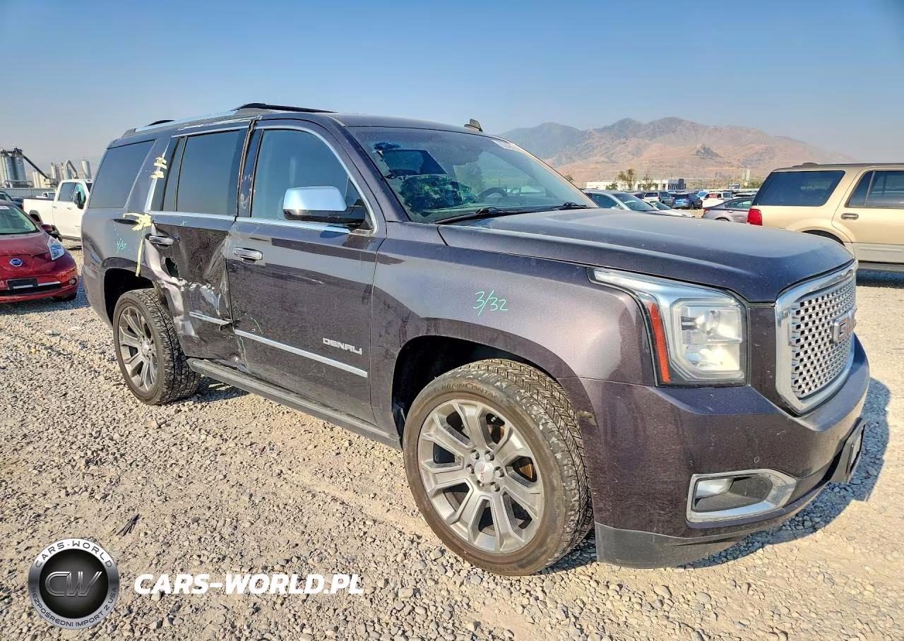 2015 GMC Yukon Denali VIN:1GKS2CKJXFR179134 - 4