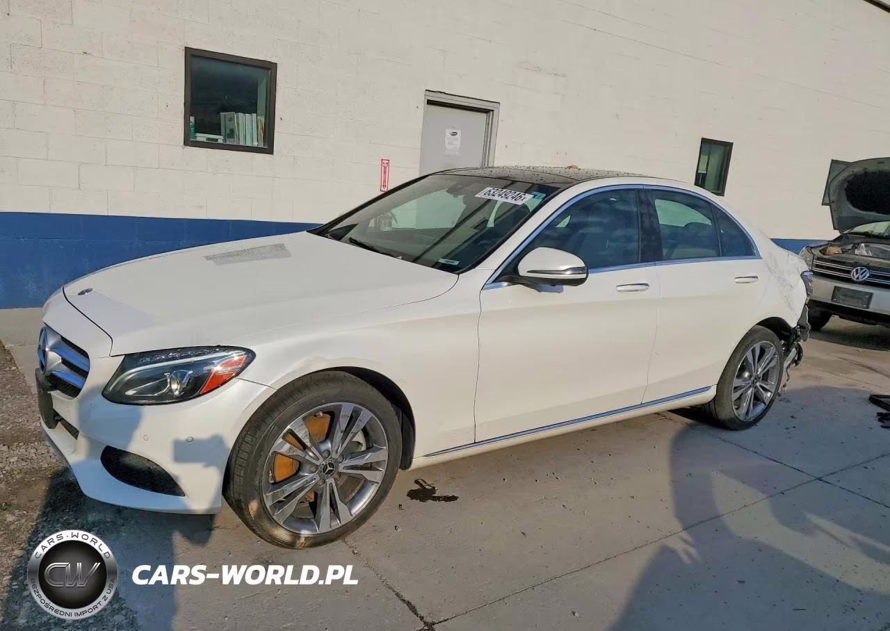 2018 Mercedes-Benz C 300 4Matic