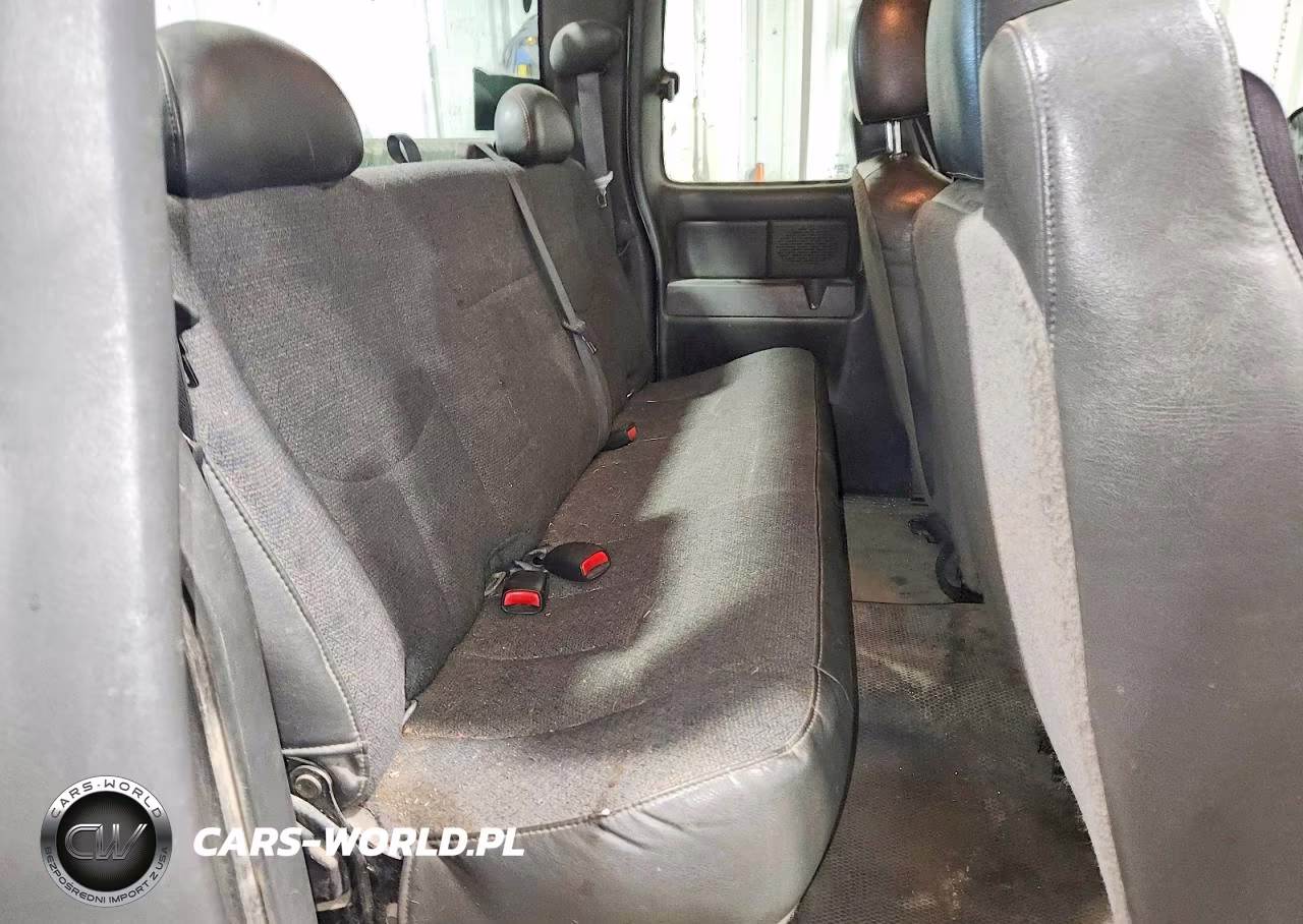 2006 GMC New Sierra K1500 VIN:2GTEK19V061102206 - 10