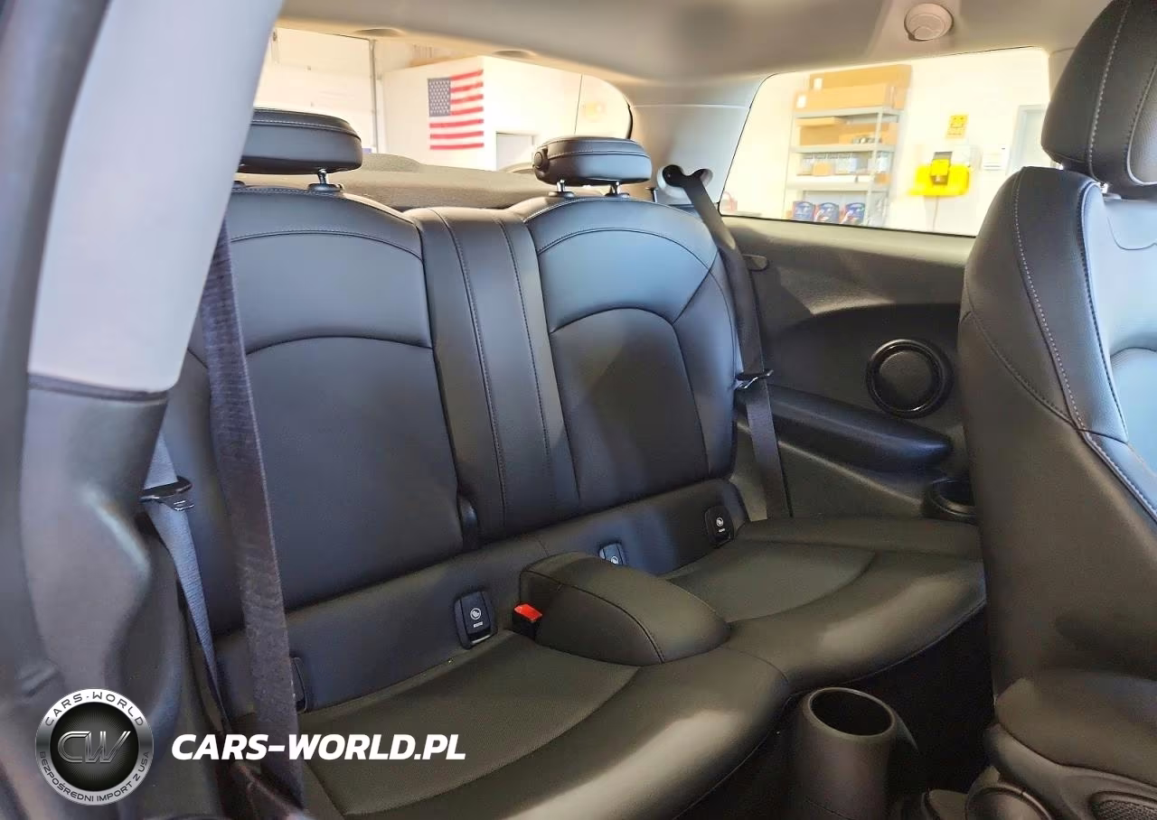 2019 Mini Cooper S VIN:WMWXP7C5XK2A53872 - 11