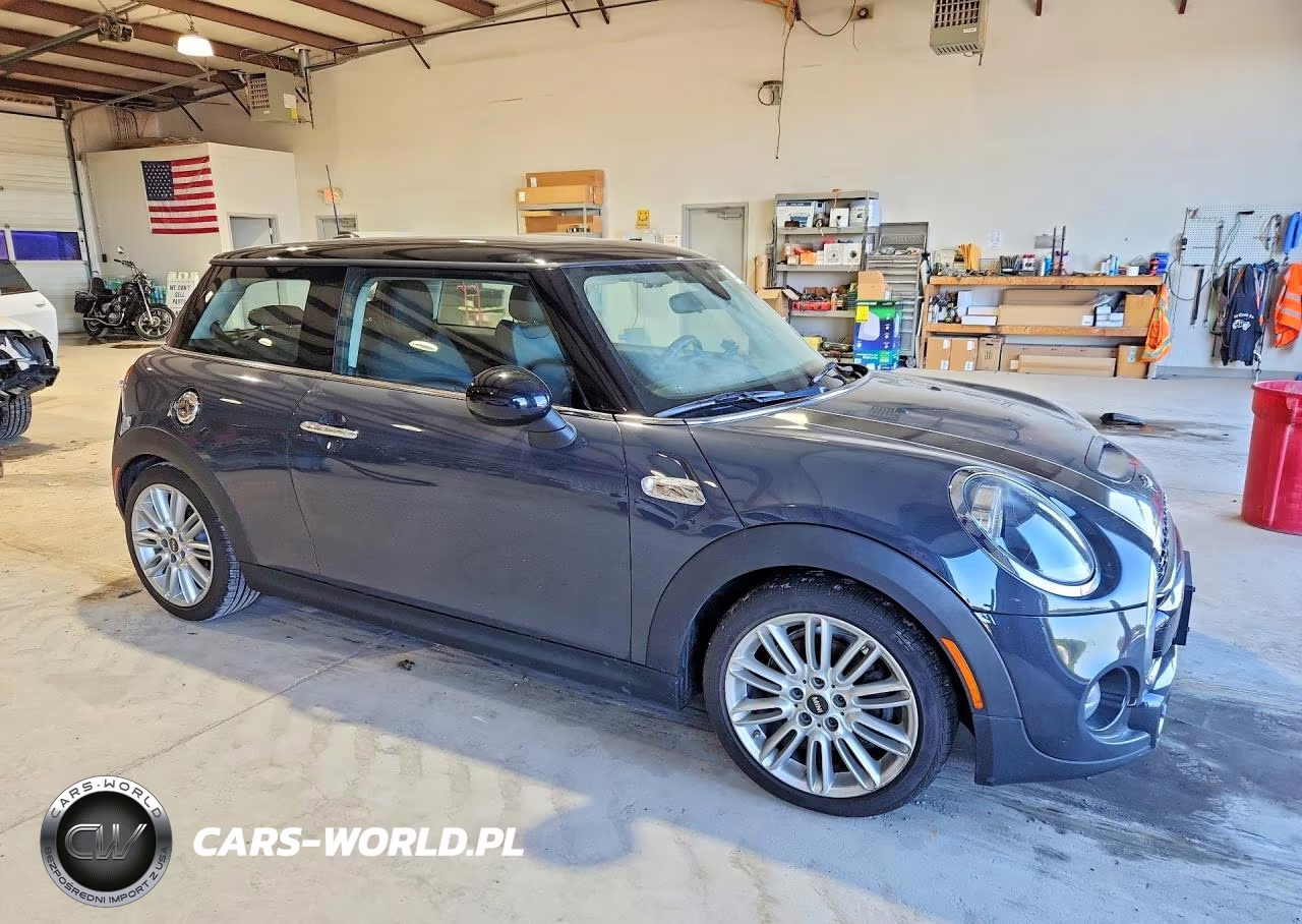 2019 Mini Cooper S VIN:WMWXP7C5XK2A53872 - 4