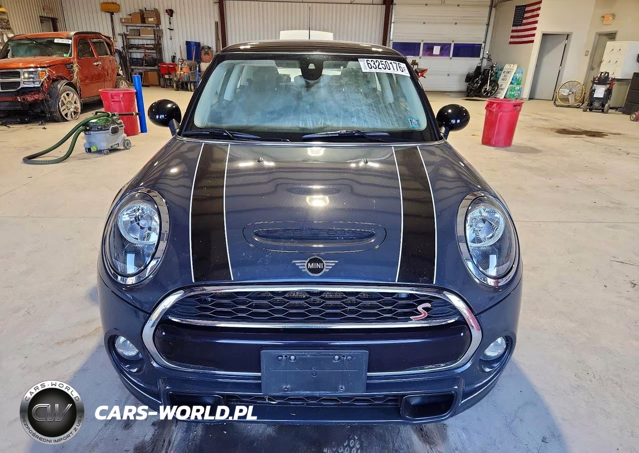 2019 Mini Cooper S VIN:WMWXP7C5XK2A53872 - 5