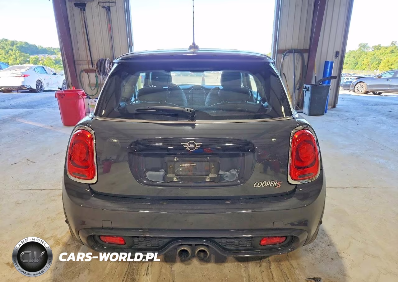 2019 Mini Cooper S VIN:WMWXP7C5XK2A53872 - 6