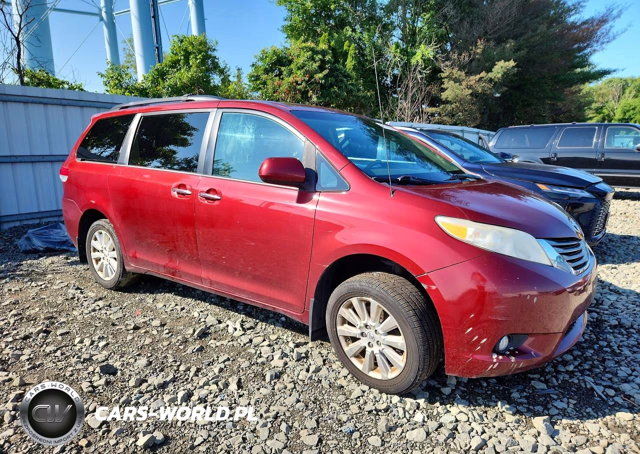 2014 Toyota Sienna Xle 7-Passenger VIN:5TDDK3DC5ES078618 - 4