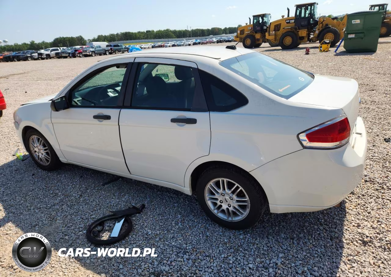 2009 Ford Focus Se VIN:1FAHP35N79W110340 - 2