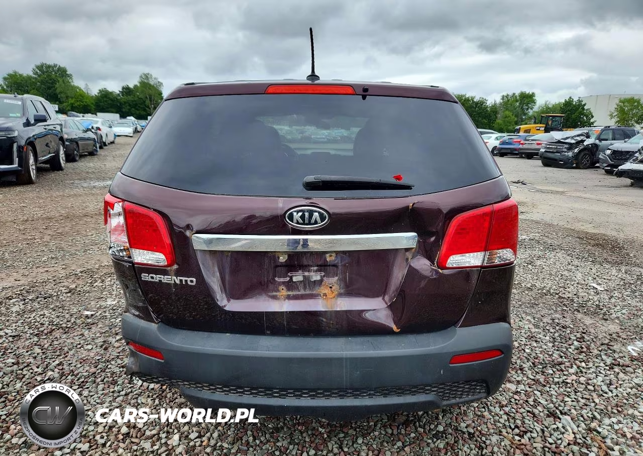 2013 Kia Sorento Lx VIN:5XYKTCA64DG311726 - 6