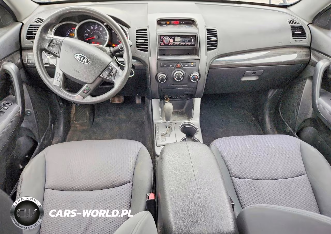 2013 Kia Sorento Lx VIN:5XYKTCA64DG311726 - 8