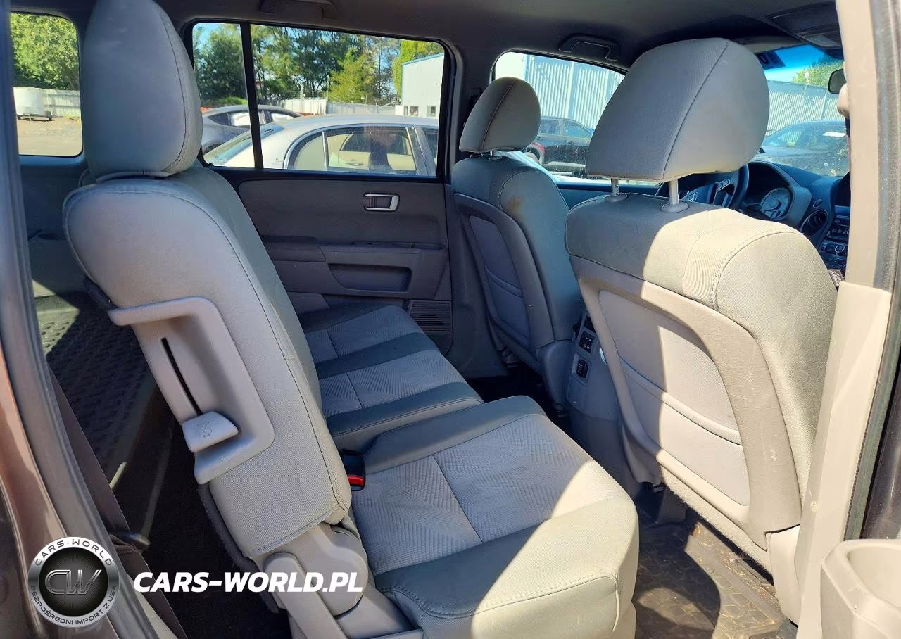 2013 Honda Pilot Lx VIN:5FNYF4H22DB002452 - 10