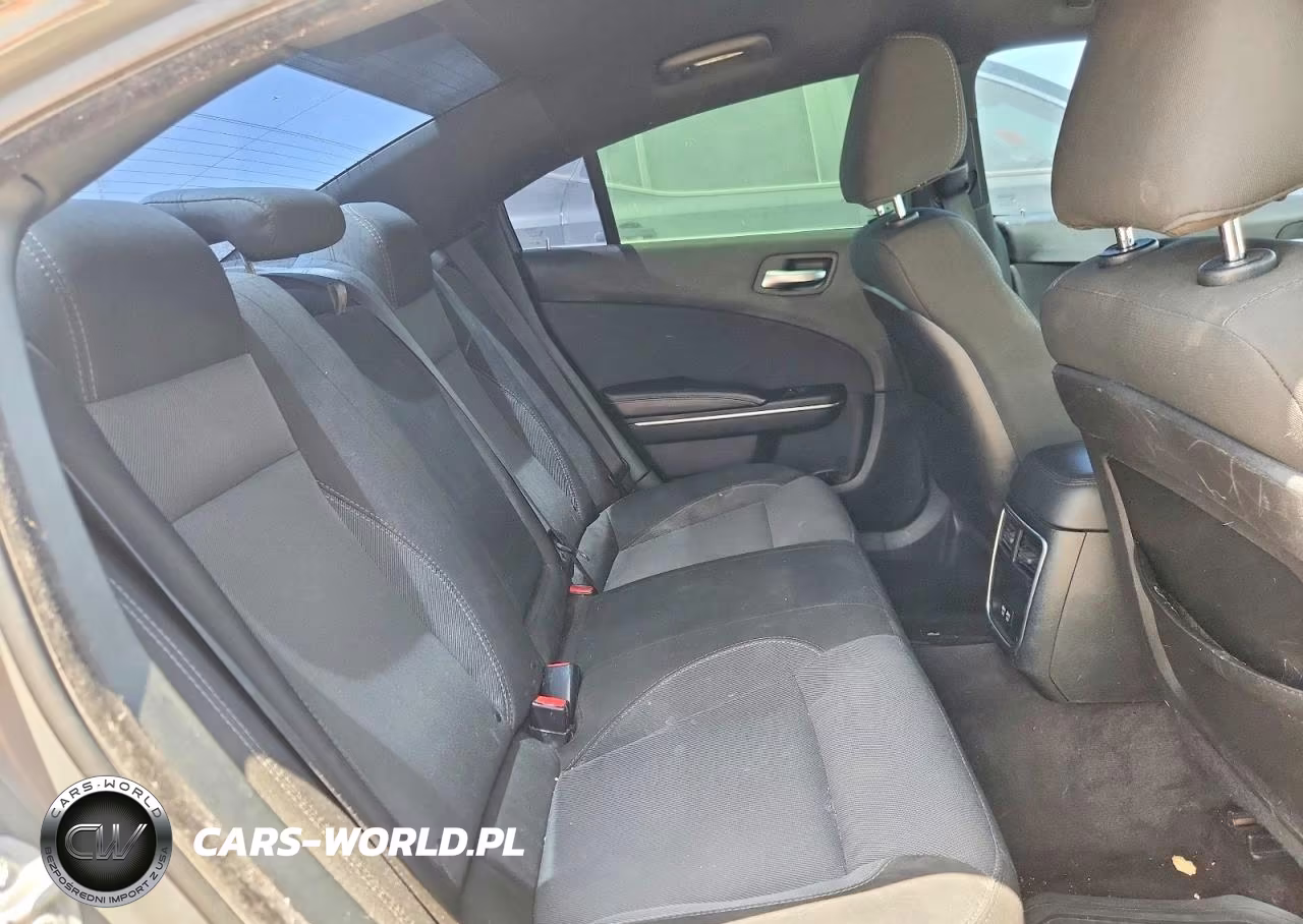 2018 Dodge Charger Sxt VIN:2C3CDXBG4JH114802 - 10
